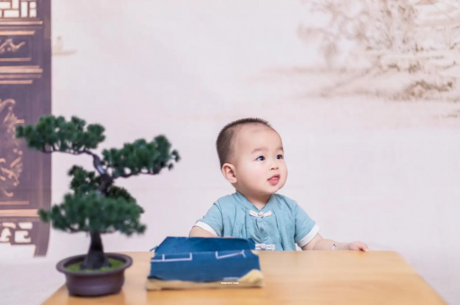 丽江宝宝几岁会走路 丽江宝宝几岁会走路